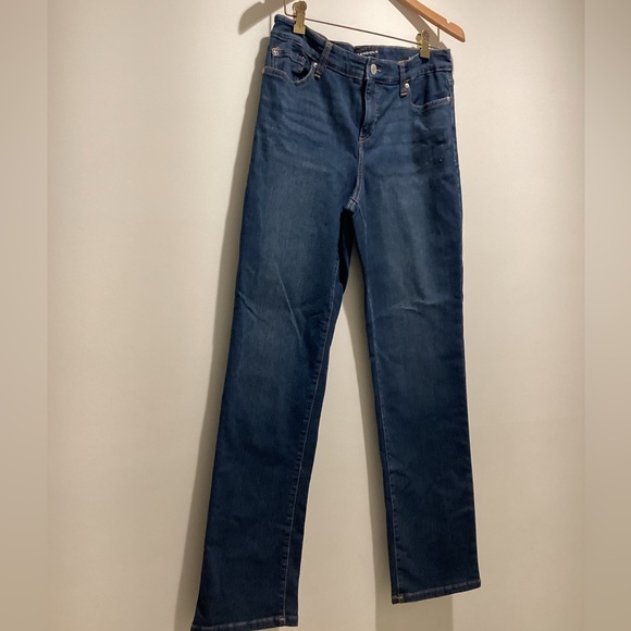 Bandolino Mandie Straight Leg Jeans-Sz:8 - Picture 4 of 5